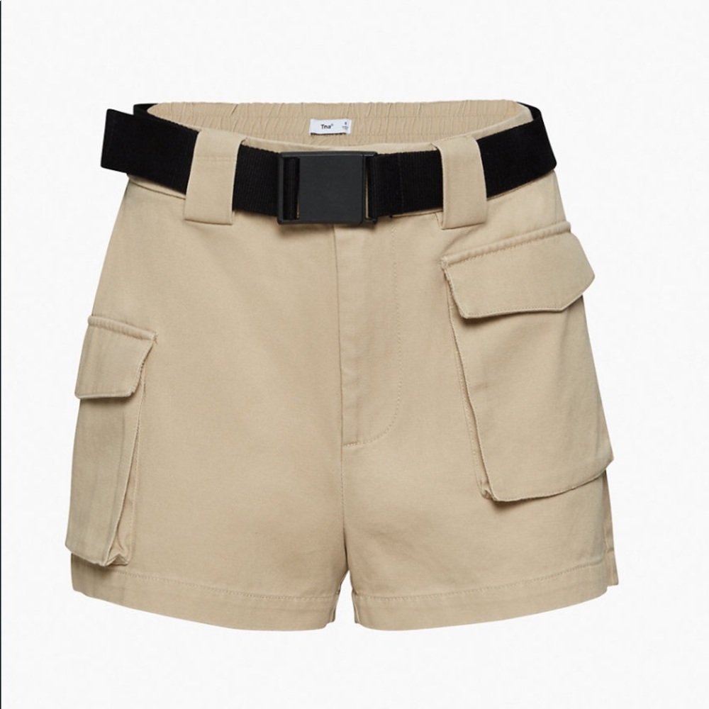 NWT TNA cargo shorts (green)